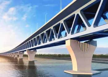 লোক দেখানো বড় বড় প্রজেক্টের চাপায় পিষ্ট মানুষের মৌলিক অধিকার 