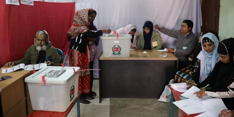 ভোট চুরির দিন শেষ ভোট ডাকাতির বাংলাদেশ